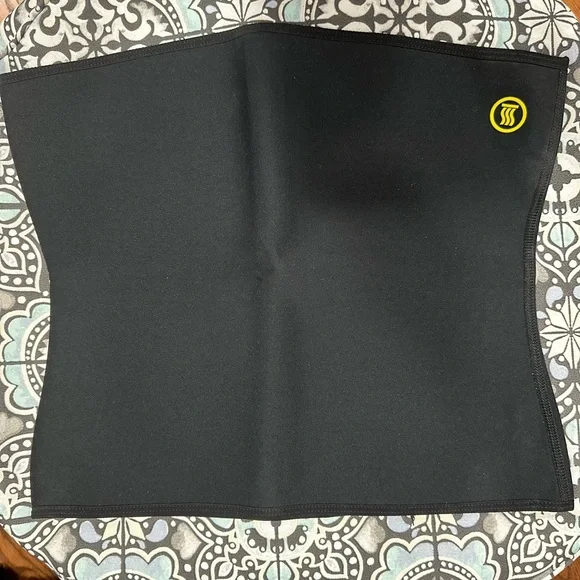 New Hot Belt Black and Pink Waist Trainer - Picture 2 of 6